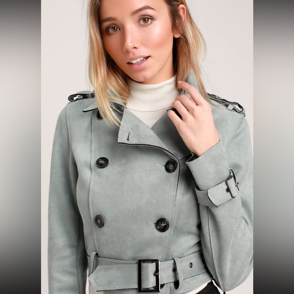 Lulu’s Edinburgh Slate Blue Suede Cropped Trench Coat - size small
